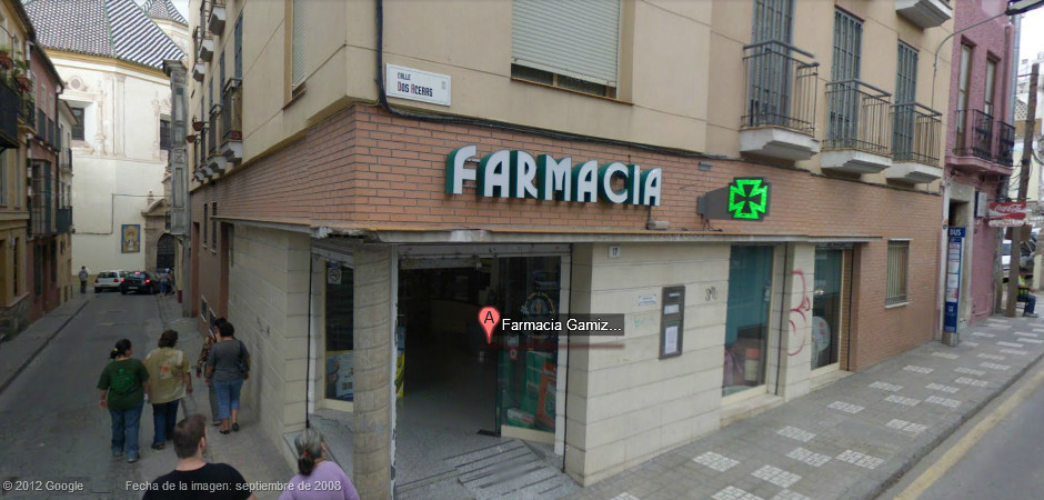 Farmacia Málaga centro - fachada de la Farmacia Gámiz Mateas